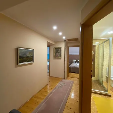Vila Hills Poljine